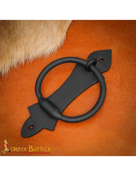 Maniglia medievale porta forgiata a mano