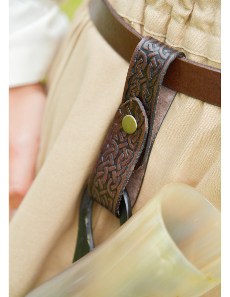 Tahalí medieval in cuoio per brocche,...