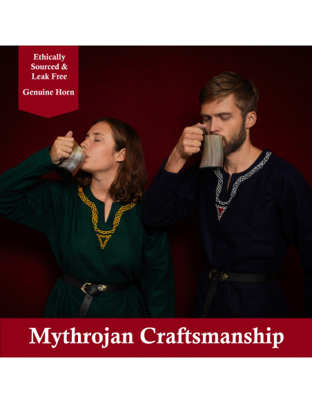 Set 2 caraffe in corno per bere (250...