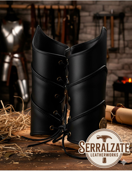 Bracciali medievali in cuoio...