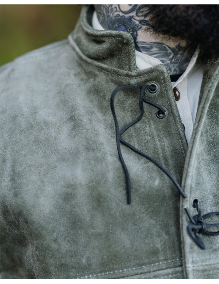 Gilet medievale in pelle scamosciata...