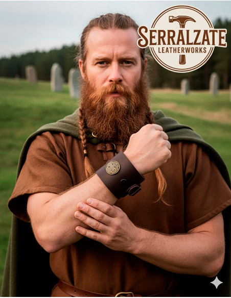 Bracciale con nodi celtici...