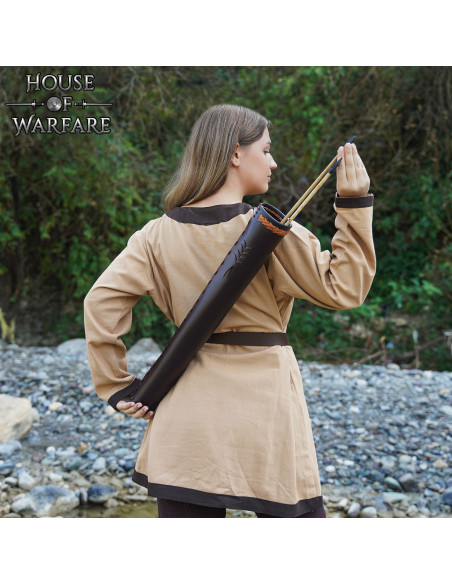 Faretra medievale in cuoio per...