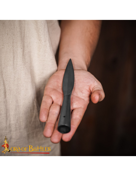 Punta di lancia medievale in acciaio...