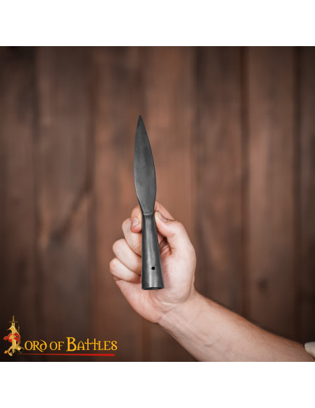 Punta di lancia medievale in acciaio...