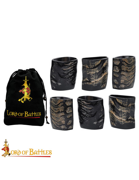 Set di 6 bicchieri medievali in corno...