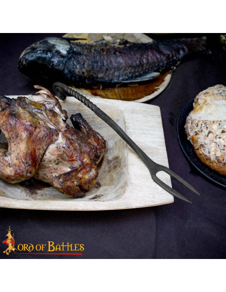 Forchetta vichinga in ferro battuto...