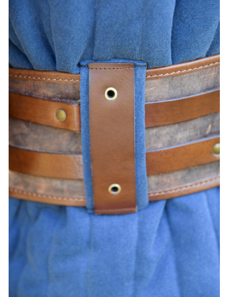 Gambeson medievale blu-marrone finito...