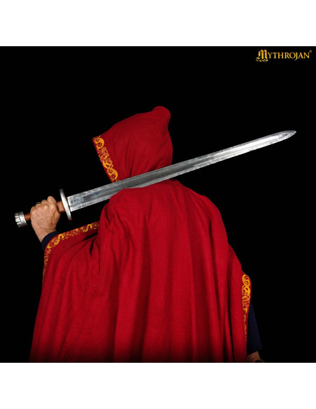 Cappa medievale in lana con bordi...