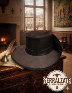 Cappello medievale in cuoio modello Fiandre, colore marrone