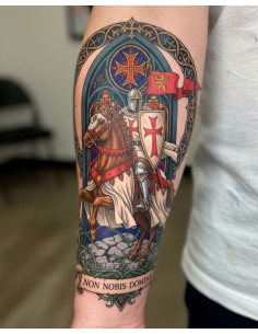 Tatuaggio temporaneo a tema dei Templari, a colori 2