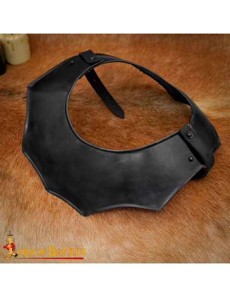 Gorgiera medievale semplice, finitura...