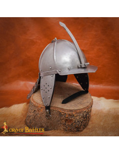 Casco medieval Zischägge coda di aragosta, acciaio...