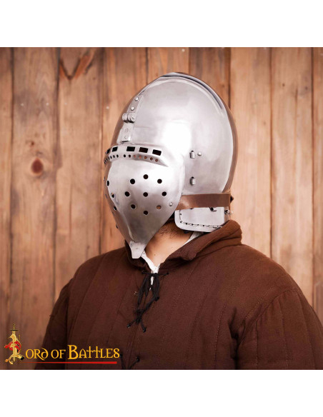 Casco medievale secoli XIV-XV con...