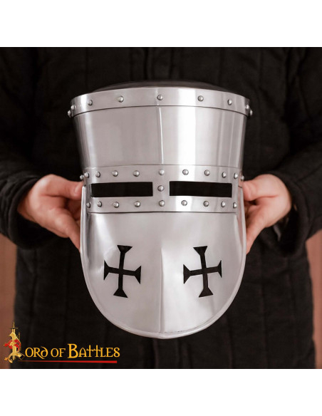 el casco da cavaliere templare del...