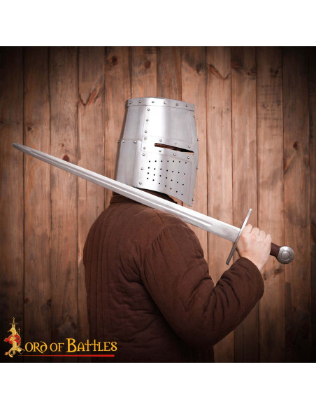 Gran Yelmo medieval de caballero... Gran Yelmo medieval de caballero...