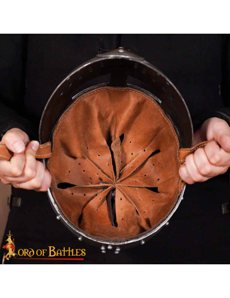 Casco Spangenhelm cavaliere normanno,...