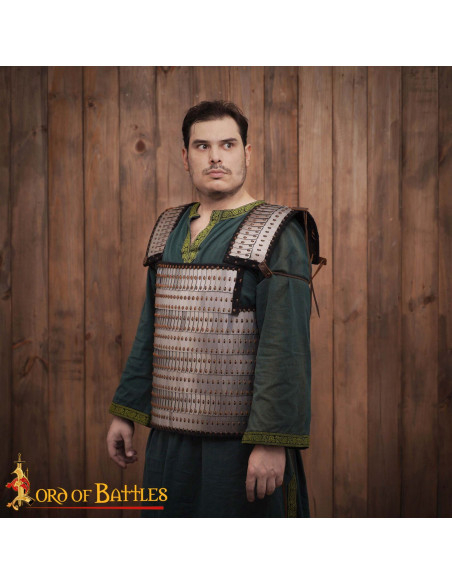 Armatura medievale in piastre...