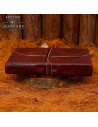 Diario medieval rustico con copertina in pelle, chiusura avvolgente