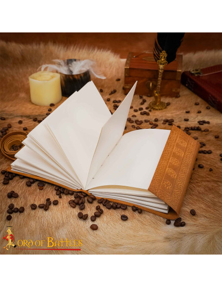 Diario medieval con copertina in... Diario medieval con copertina in...