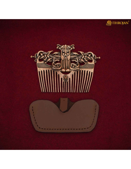 Pettine vichingo in ottone con fodera... Pettine vichingo in ottone con fodera...