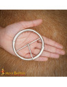 Fibbia medievale rotonda in argento (8,2 cm)