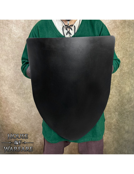 Scudo medievale in acciaio liscio con...