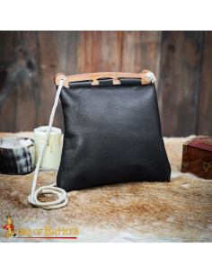 Bolso vikingo modelo Hedeby en cuero negro, hecho a mano