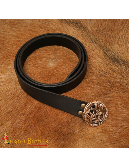Cintura medieval in cuoio con fibbia...