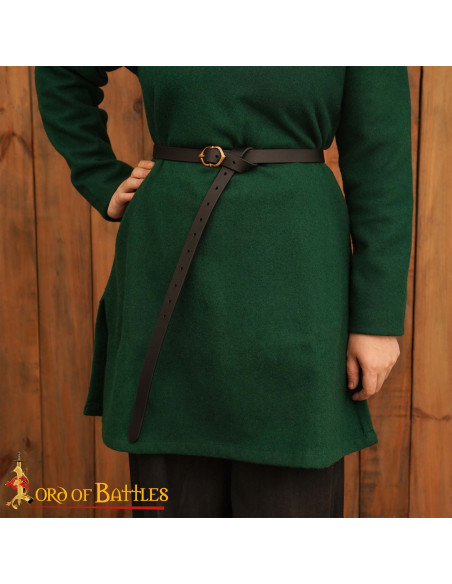 Cintura medieval in pelle con fibbia...