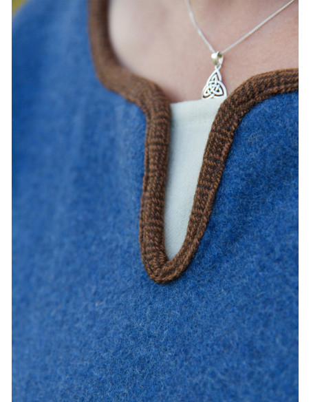 Abito Viking Lykka Lana Blu Marrone...