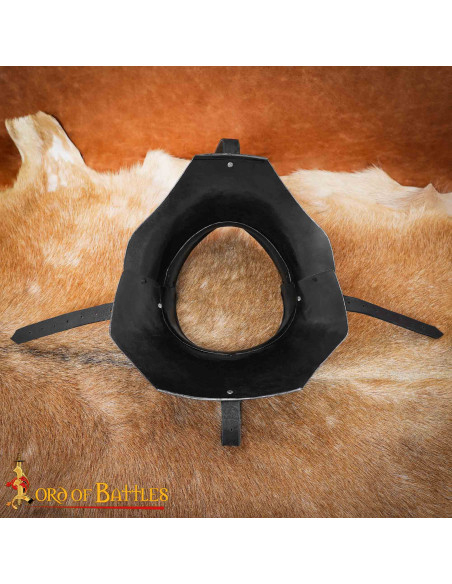 Gorjal medieval in acciaio con bevor...