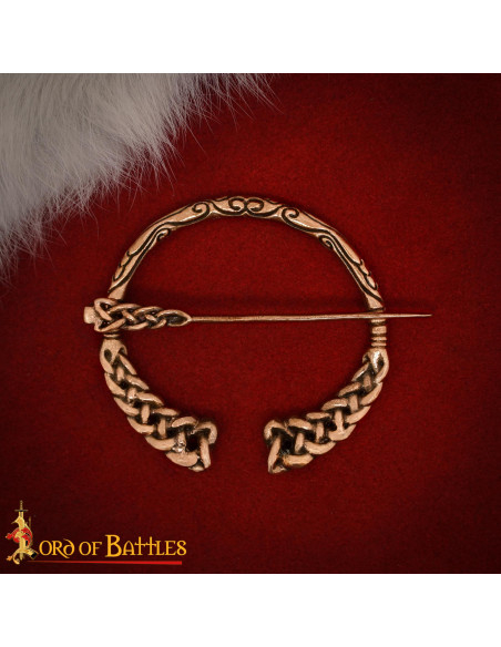 Spilla medievale vichinga intrecciata...