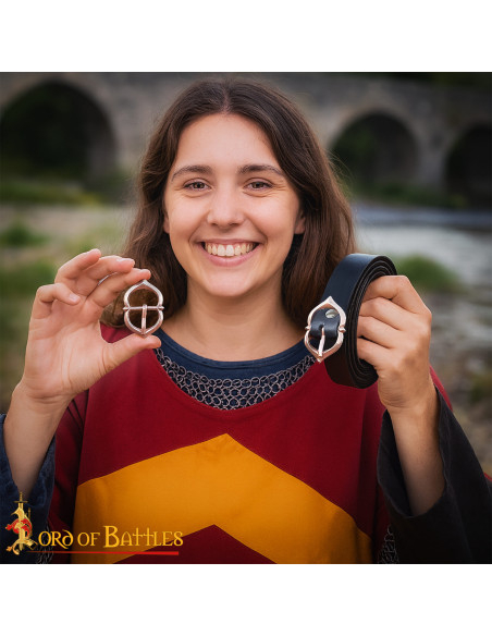 Fibbia medievale per cintura in...