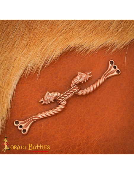 Chiusura di mantello vichingo con...