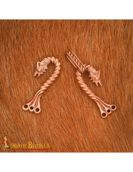 Chiusura di mantello vichingo con...