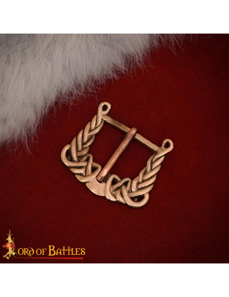 Fibbia vichinga IX-X secolo design a...