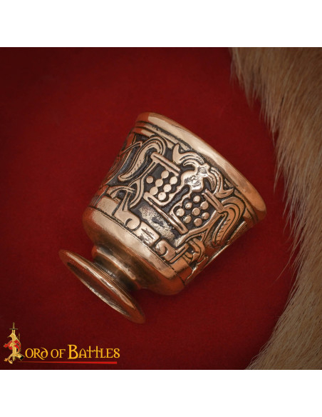 Coppa medievale piccola del XII...