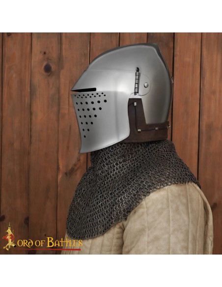 Gorgiera medievale in maglia...