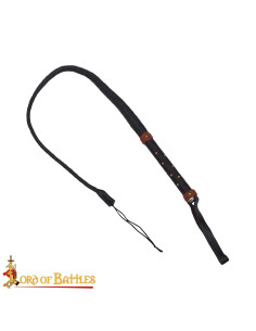 Frusta in cuoio intrecciato 91 cm con rivetti in ottone
