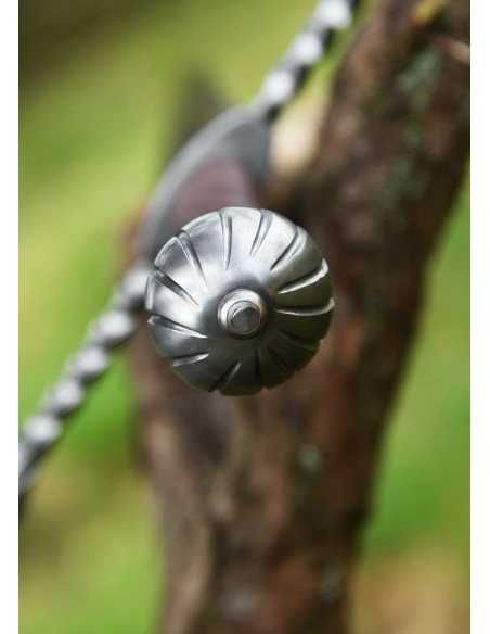 Spada bastarda con fodero, funzionante