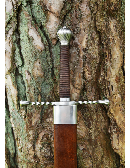 Spada bastarda con fodero, funzionante