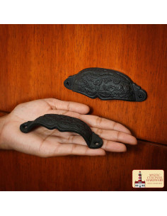 Maniglia rustica in ghisa a foglia per armadietto 2