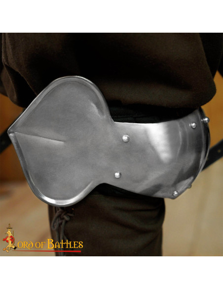 Ginocchiere medievali in acciaio...