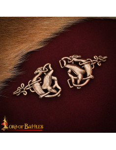 Chiusura per mantello celtico Cervi, bronzo invecchiato 2