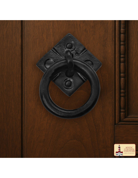 Maniglia rustica in ghisa per mobili