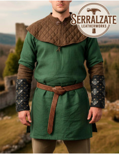 Bracciali Medievali in Pelle Nera Squamosa 2