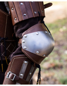 Gomito medievale modello Strigo, colore marrone