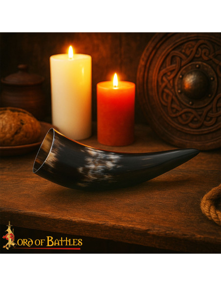 Corno vichingo naturale per bere con...