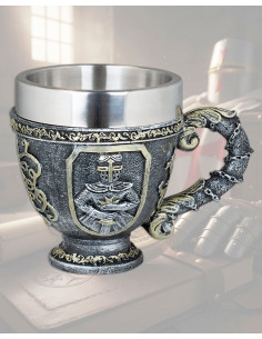 Coppa in resina Templare di Tole10, 10,5 cm.